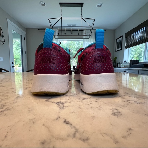 Nike Air Max N7’s Limited Edition, Thea Print (size 8.5) - Picture 3 of 6